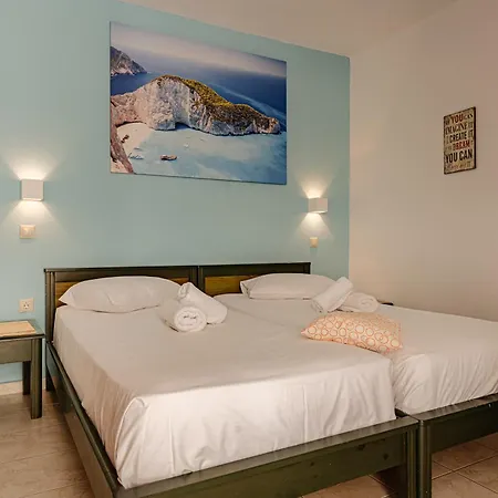 Seafront Spirit Daire Zakintos