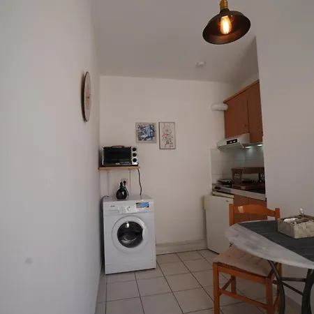 Seafront Spirit * זקינטוס טאון