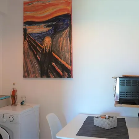 Seafront Spirit Apartment *