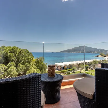 Seafront Spirit * זקינטוס טאון