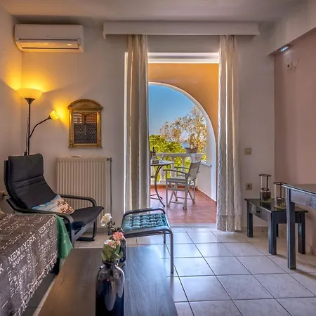 Seafront Spirit * 자킨토스 타운